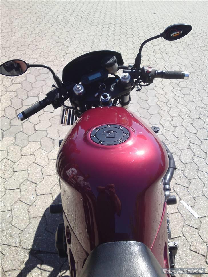 Honda CBR 600 F2 (total skadet) billede 5