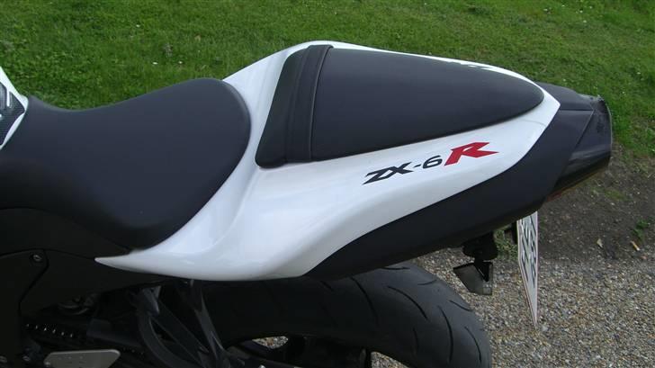 Kawasaki Ninja zx6r - Fik det også peppet det lidt op med et rødt r  billede 7