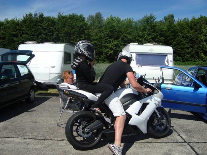 Kawasaki Ninja zx6r billede 10