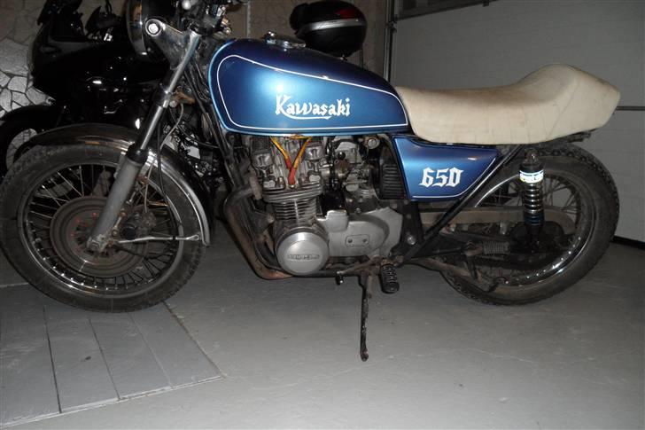Kawasaki z650 billede 1