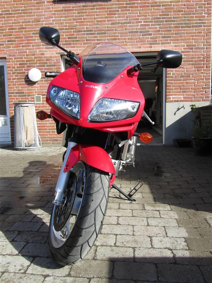 Suzuki SV1000S (SOLGT) billede 1