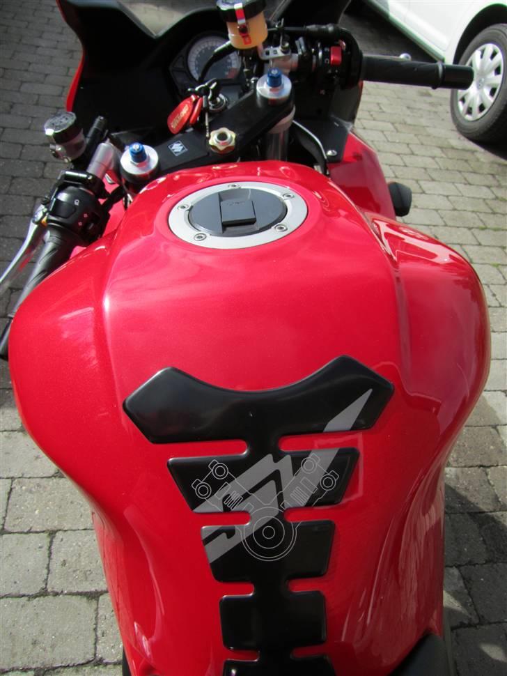 Suzuki SV1000S (SOLGT) billede 5