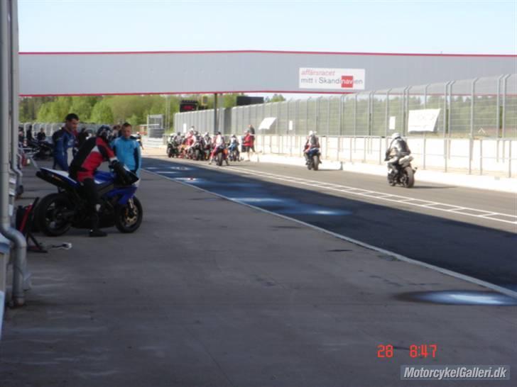 Yamaha YZF-R1 - Baneracer billede 5