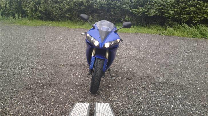 Yamaha YZF R1 billede 5