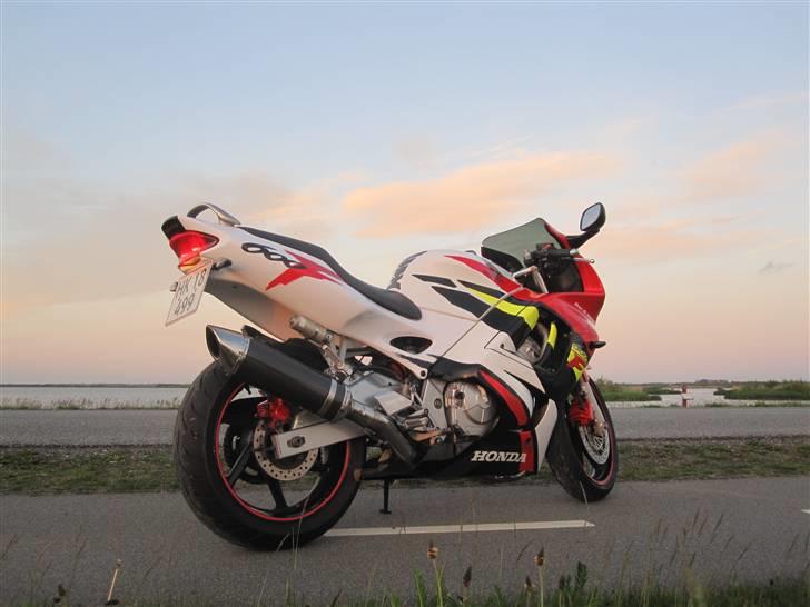 Honda CBR 600 F3 PC31 billede 9
