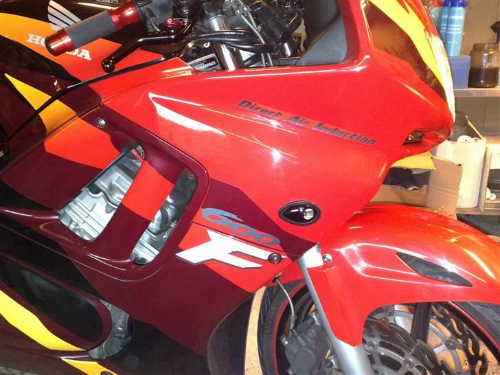 Honda CBR 600 F3 PC31 - diode blinklys der ligger næsten plan med kåben billede 13