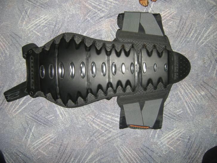 Honda CBR 600 F2 - Rygskjold billede 18