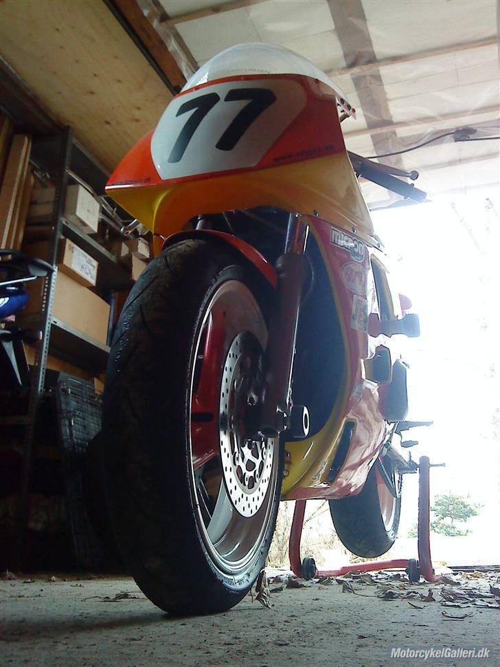 Yamaha FZR 400 (*SOLGT) billede 2