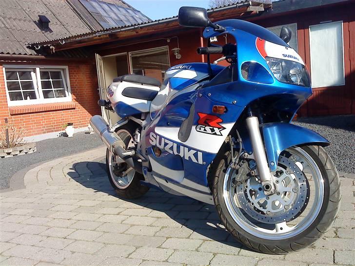 Suzuki GSX600R billede 3