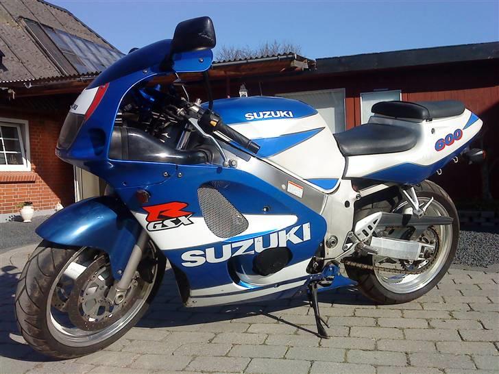 Suzuki GSX600R billede 4