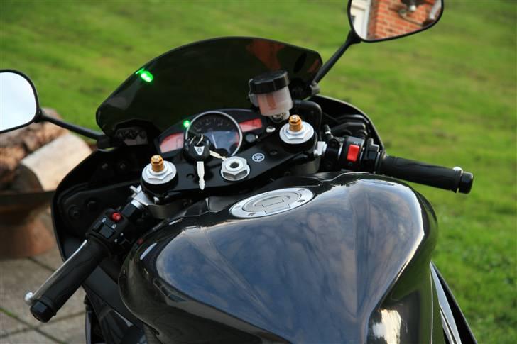 Yamaha YZF-R6 - SOLGT billede 7