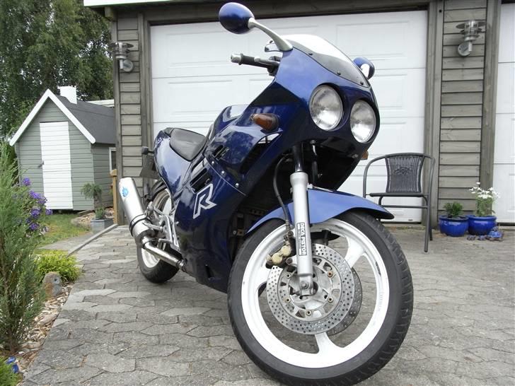 Suzuki GSX 250-R billede 8