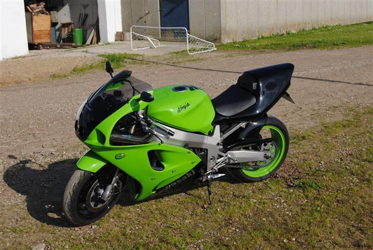 Kawasaki ninja ZX7R billede 5