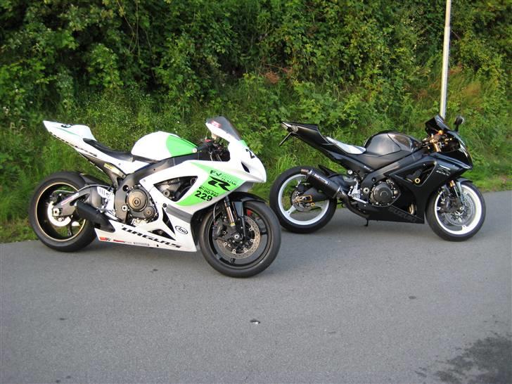 Suzuki GSX-R 1000 - Sammen med min baneracer - Se evt min profil billede 13