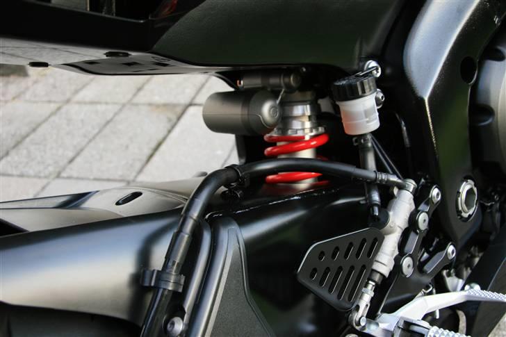 Yamaha YZF-R6 - SOLGT billede 9