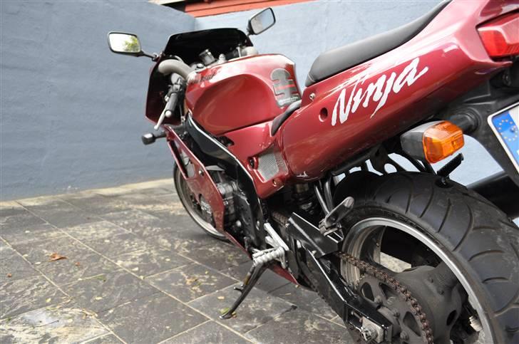 Kawasaki ZXR 400 billede 9