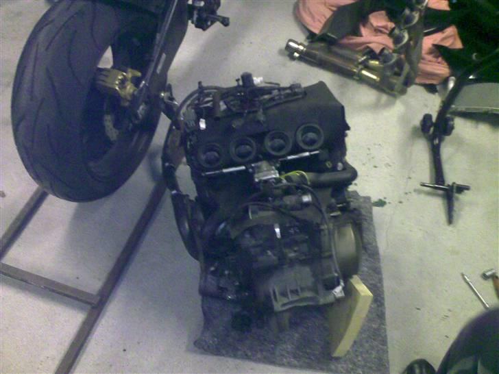 Kawasaki ZX-10R  SOLGT billede 18