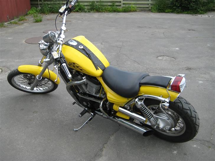 Suzuki VS800 Intruder - *Solgt* billede 2