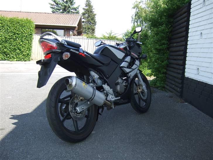 Honda CBR 125 R billede 3