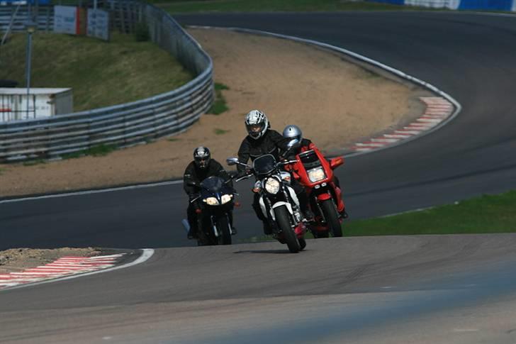 Suzuki Gladius sfv 650-solgt - Helt fantastisk oplevelse. Skal helt klart der over igen. :-) billede 8