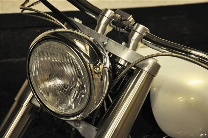 Yamaha xvs 1100 Dragstar classic - Giga forlygte, synd at skifte den ud billede 4