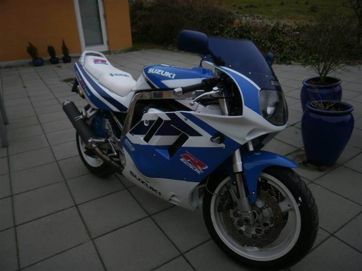 Suzuki GSX R 750 billede 1