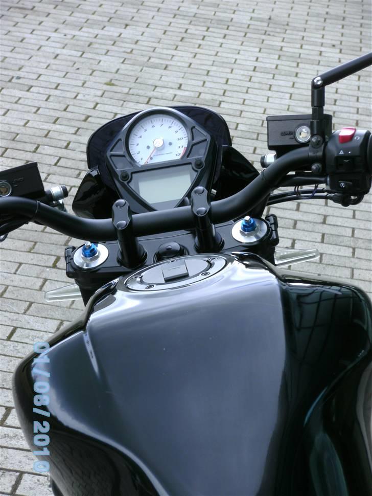 Suzuki sv1000N SOLGT - med de nye potter billede 16