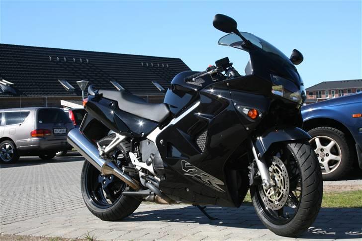 Honda VFR800 billede 1