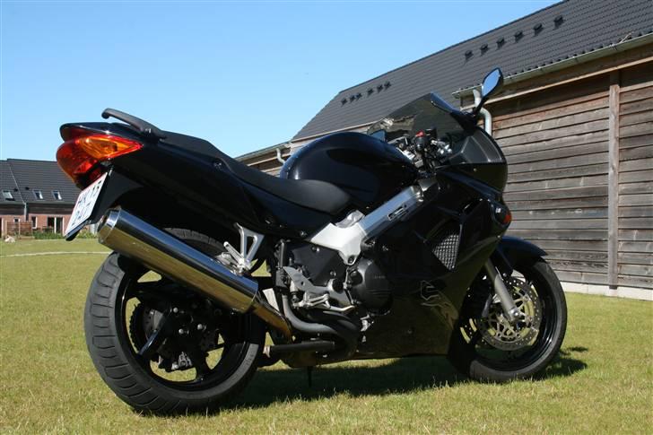 Honda VFR800 billede 2