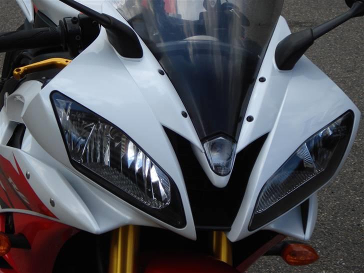 Yamaha yzf r6 solgt billede 4