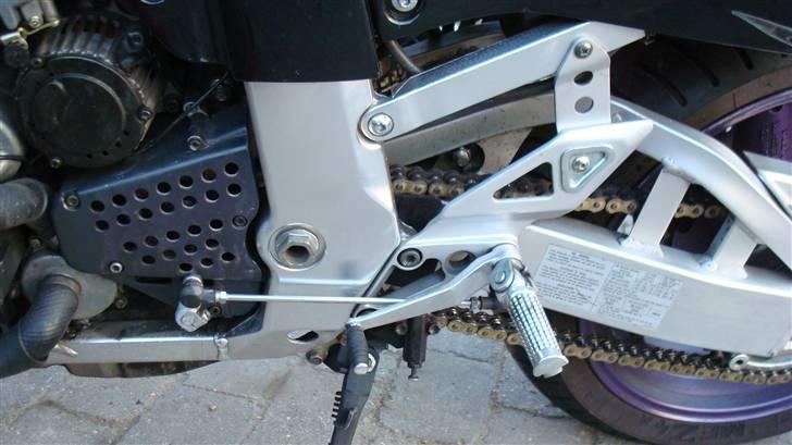 Suzuki gsxr 750 w(solgt) billede 14