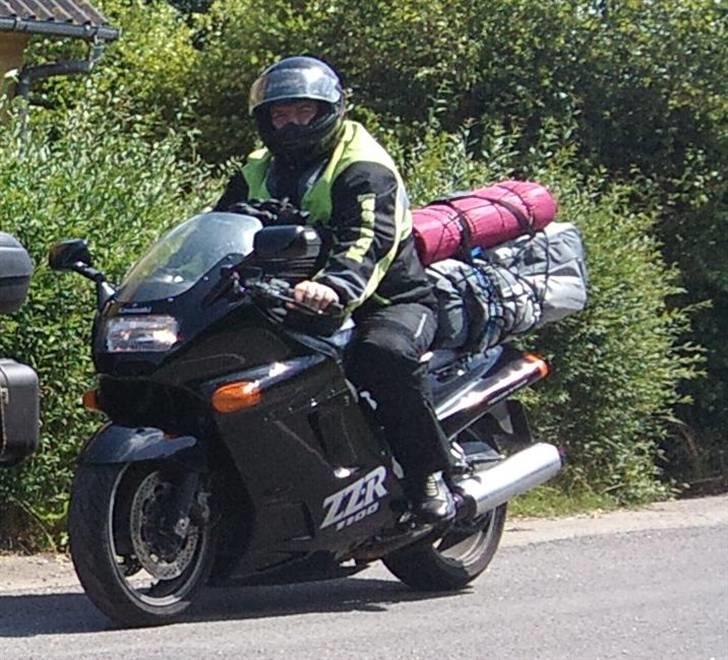 Kawasaki ZZ-R 1100 billede 9