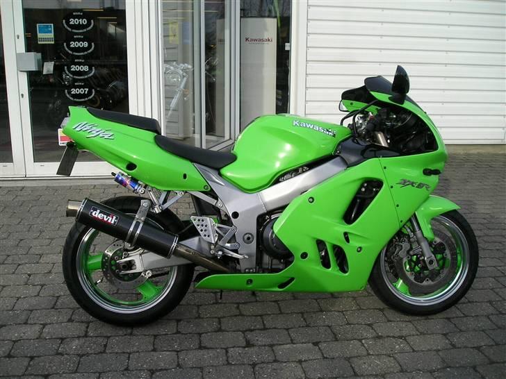 Kawasaki ZX9R Ninja billede 4