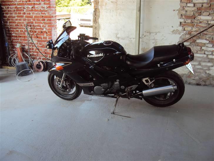 Kawasaki ZZR 600 E billede 2