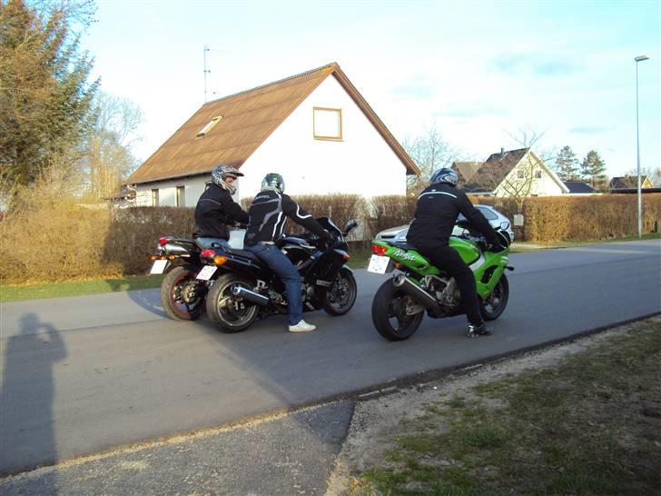 Kawasaki ZZR 600 E - Hold fast for nu går det stærkt (-: billede 6