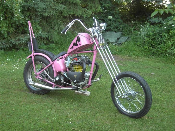 Triumph CHOPPER - EN DYR OMBYGNING. DETTE ER 2010 billede 5