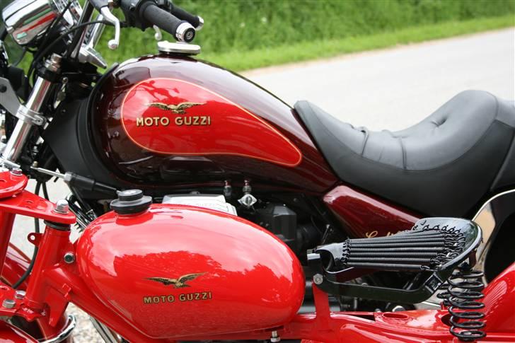 Moto Guzzi California 1100 - Men det begynder at ligne en motorcykel igen billede 4