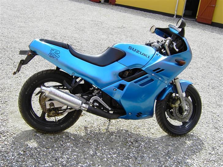 Suzuki sx r250