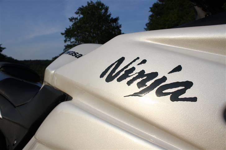 Kawasaki Ninja 250R (SOLGT) billede 3