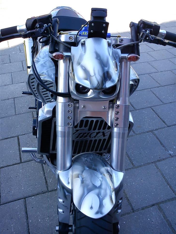 Yamaha 1200 Vmax Solgt* billede 12