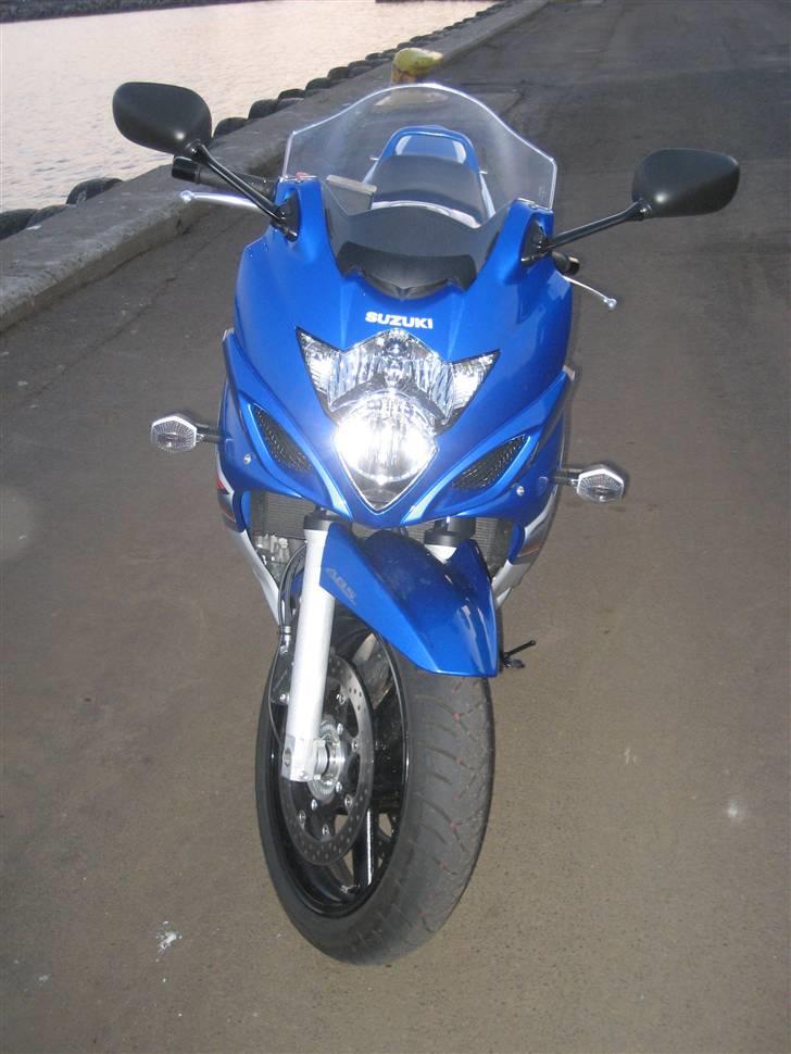 Suzuki GSX 650-FA billede 6
