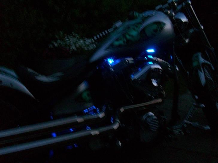 Harley Davidson FL 1200 - neonlys billede 16