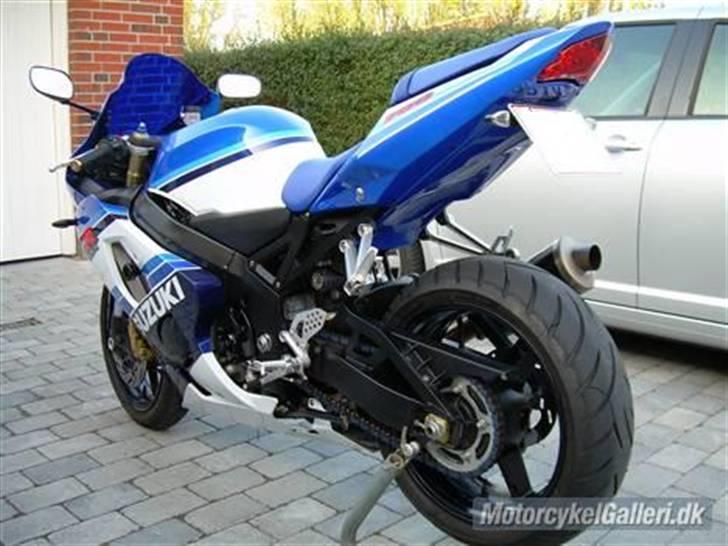 Suzuki GSXR 750 K5 SOLGT billede 10