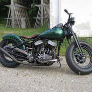 Harley Davidson WLC - Traditionel Bobber