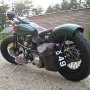 Harley Davidson WLC - Traditionel Bobber