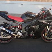 Yamaha yzf r6