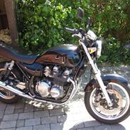 Kawasaki zephyr