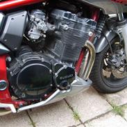 Suzuki GSF650/S