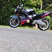 Honda cbr 600 f2