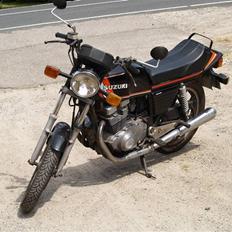 Suzuki GSX 400  E   (Solgt)